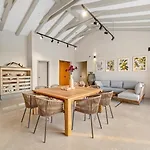 In Pietra Villa